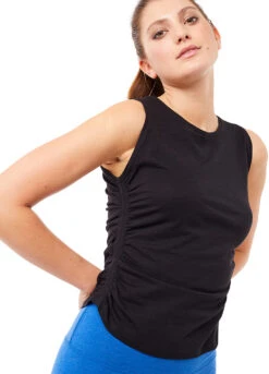 MANDALA Side Ruffled Top Dames, Zwart